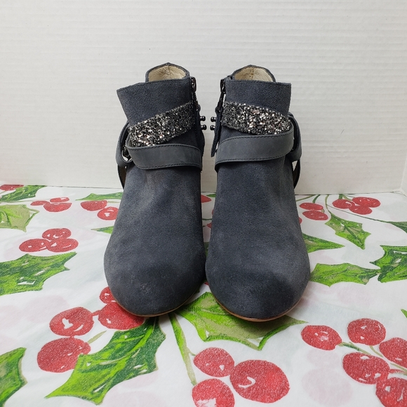 Matt Berson Gray Suede Booties Size 7 - Picture 3 of 9